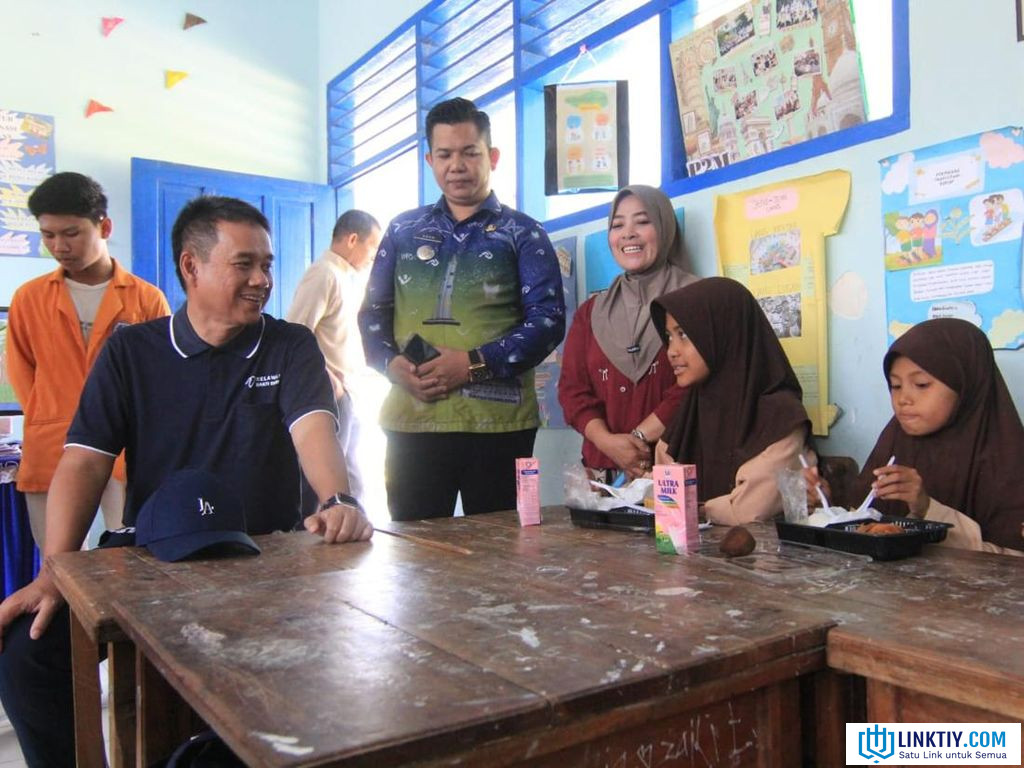 Begini Cara BUMN Bentuk Desa Mandiri dengan Digital Marketing